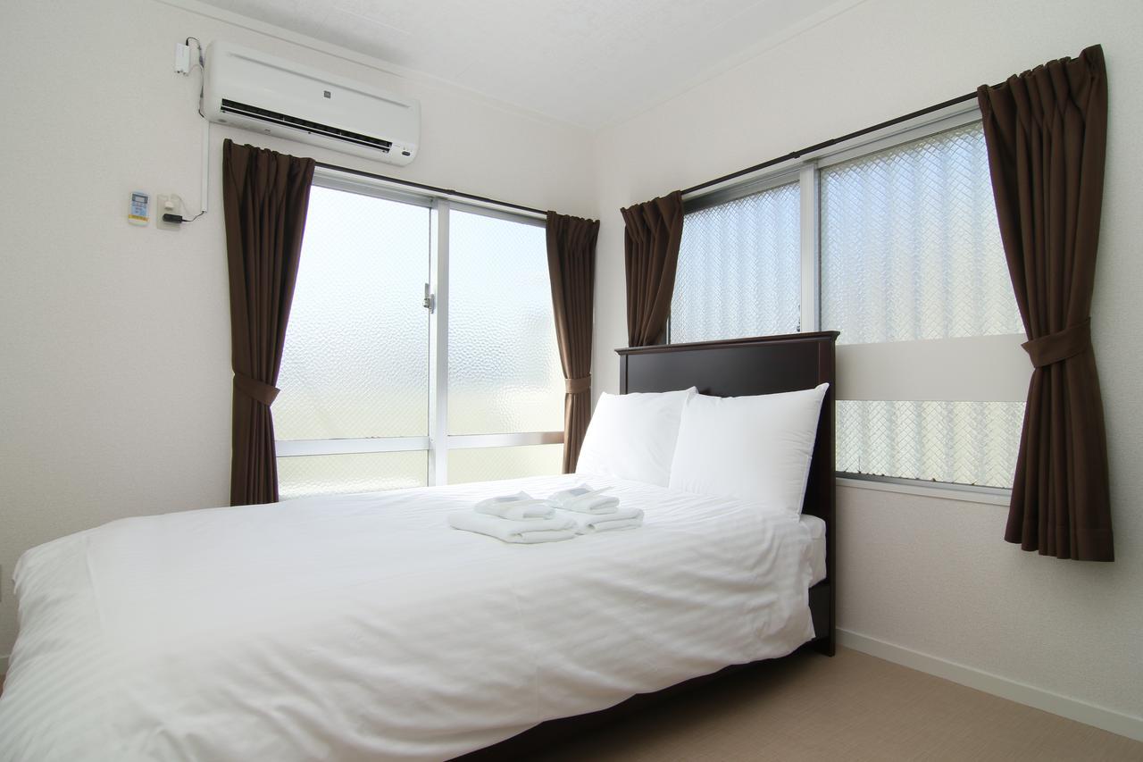 Seven House Urasoe Hotel Exterior foto